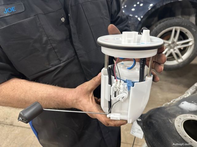 Understanding Fuel Pumps: Function, Failure Signs, and Early Detection