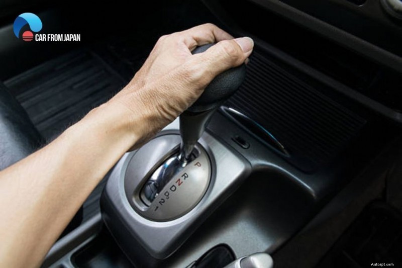 How to Perform a Burnout in an Automatic Car: Risks, Legality, and Safety Tips