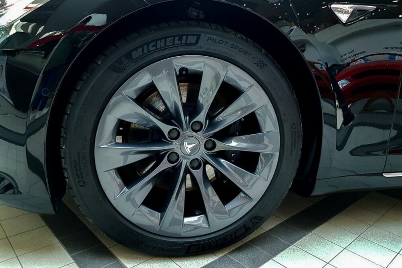 Tesla Tire Prices Explained: Why They re High and How Long They Last