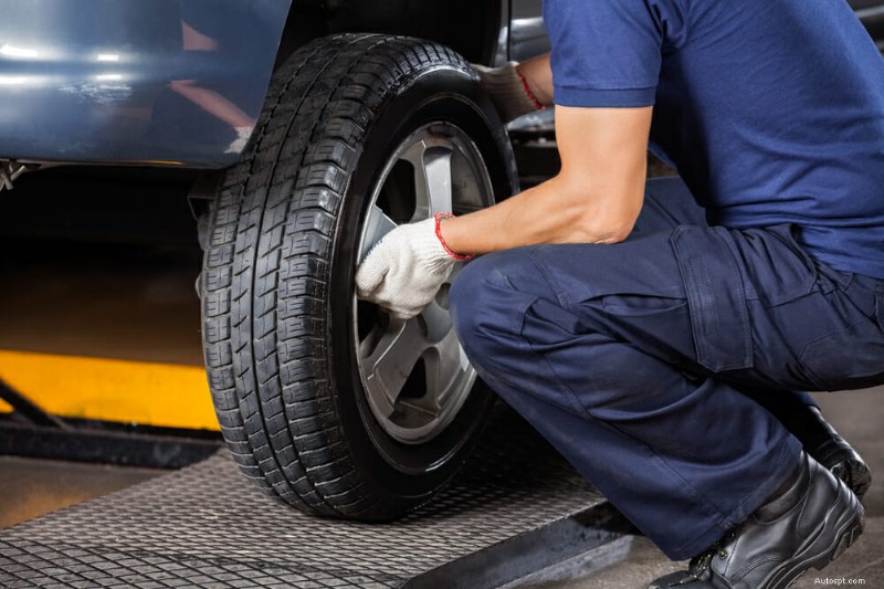 Tesla Tire Prices Explained: Why They re High and How Long They Last