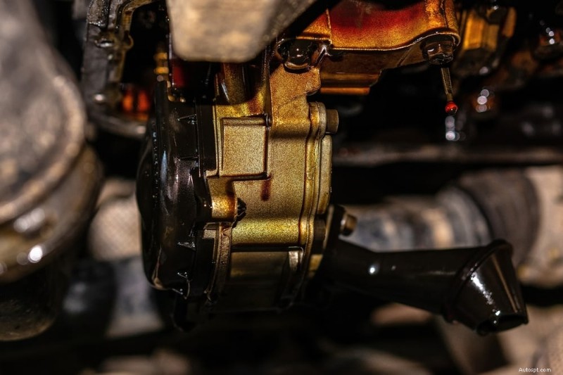 Understanding Low Oil Pressure at Idle: Causes, Symptoms, and Fixes