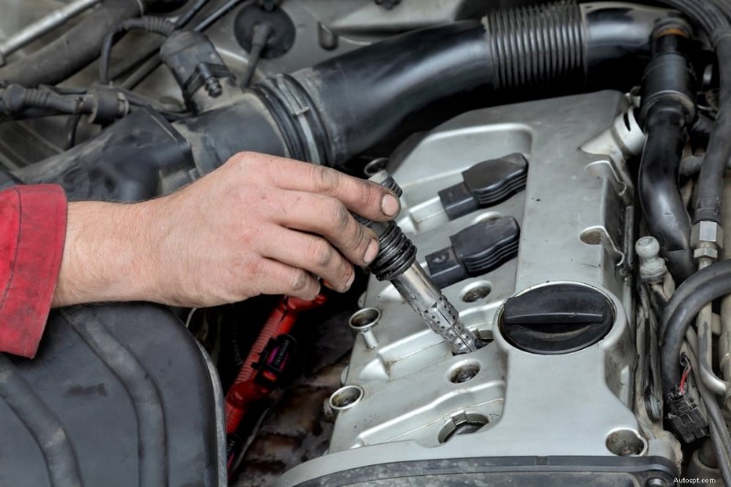 Why Does Your Car Jerk While Slowing Down? Causes, Diagnosis, and Fixes