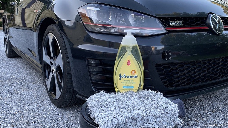 Top 20 Household Items for Expert DIY Car Cleaning