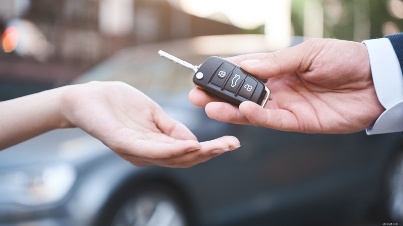 7 Essential Tips for Safely Selling Your Car Privately