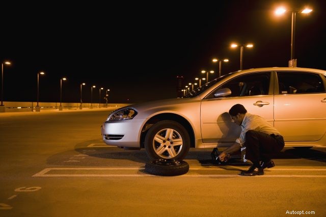 Spare Tire Lifespan: How Long They Last & Care Tips from AAA Experts