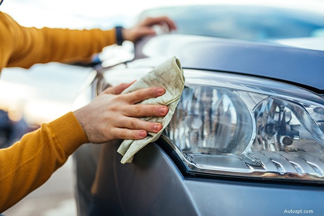 Are Your Headlights Safe? Expert Tips for Inspection, Cleaning, and Replacement