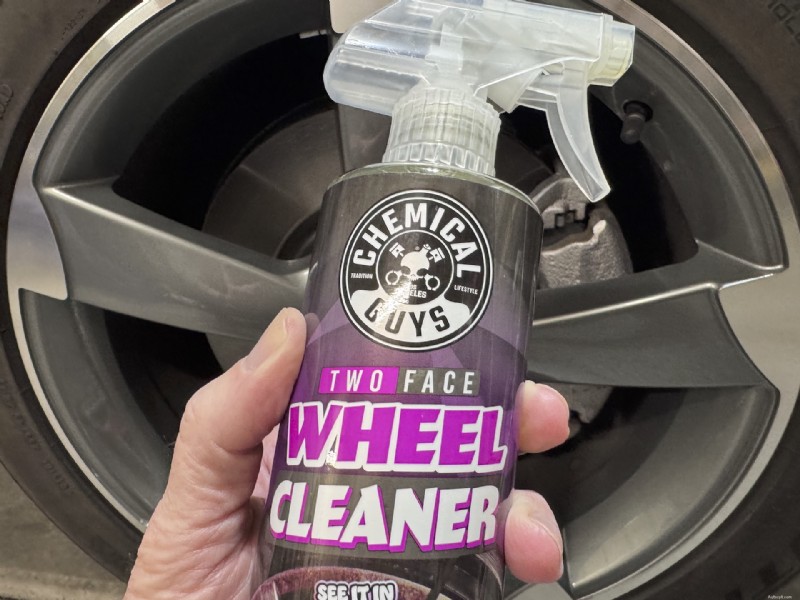 Chemical Guys Megalodon Towel & Two-Face Wheel Cleaner: Expert Review & Results