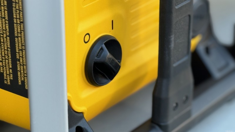 DeWalt 2100psi Electric Pressure Washer Review – Performance, Reliability & Value