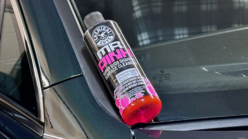 Chemical Guys Gauntlet Review: Simplify Your Detailing with the Latest Product