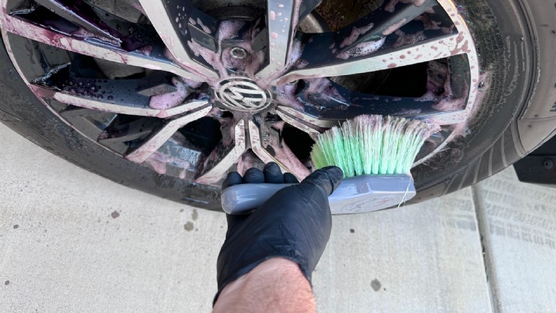 Chemical Guys Gauntlet Review: Simplify Your Detailing with the Latest Product