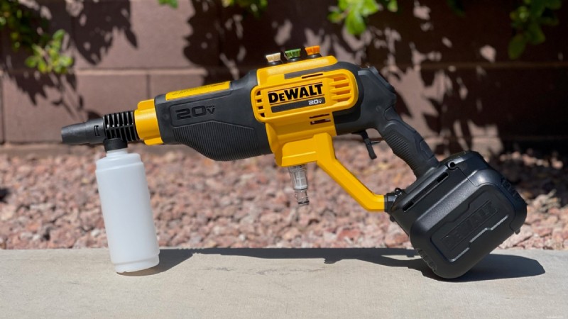DeWalt 20V MAX Cordless Power Cleaner Review: 550 PSI for Spotless Cleaning
