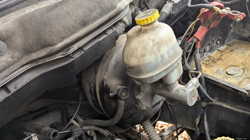 Understanding the Brake Booster: How It Improves Vehicle Braking