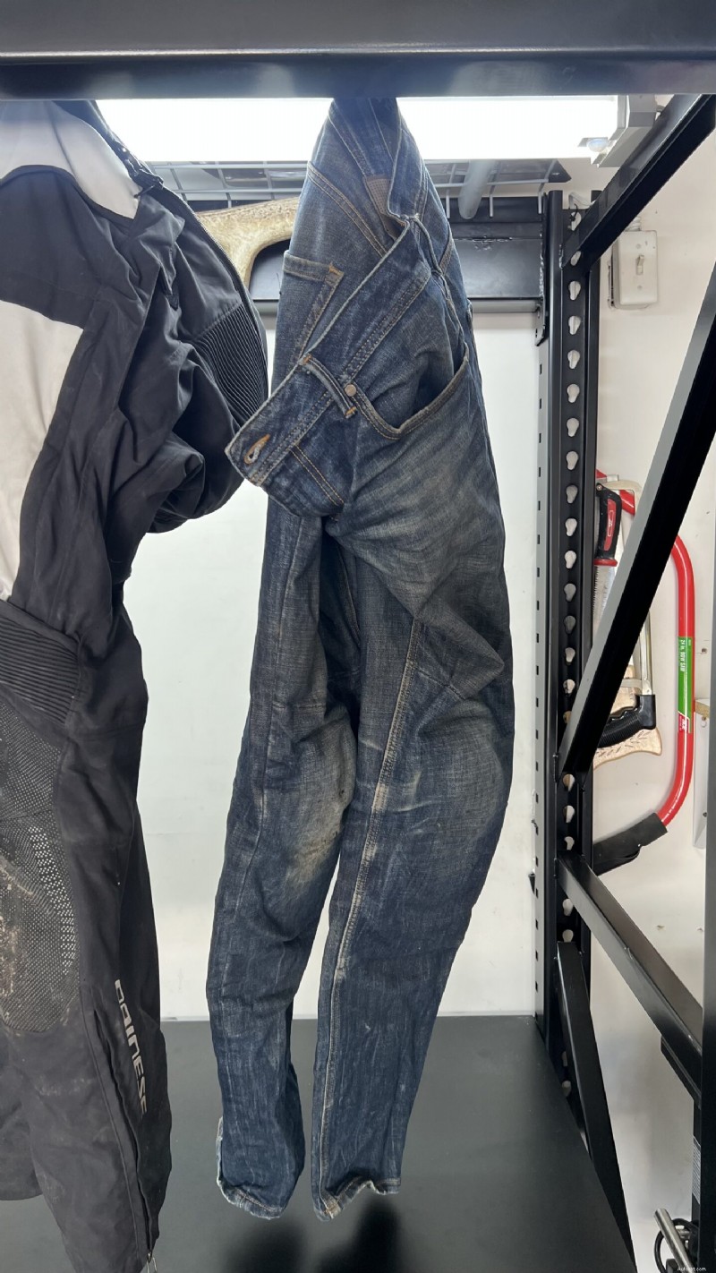 How to Choose the Best Motorcycle Pants: A Practical Buying Guide