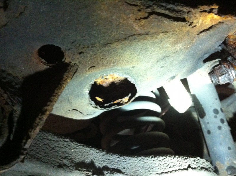 2008 Hyundai Azera Rust Damage Caused by Pennsylvania Road Salt – What to Do