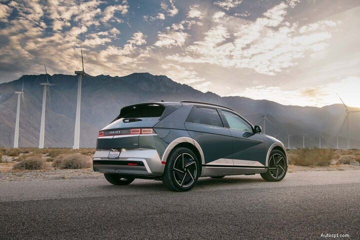 March 2026 SUV Research Rankings: Best and Least-Viewed Models