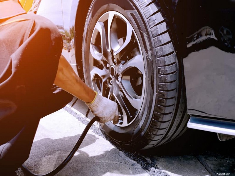 Should You Repair or Replace a Punctured Tire? Expert Guide to Making the Right Choice