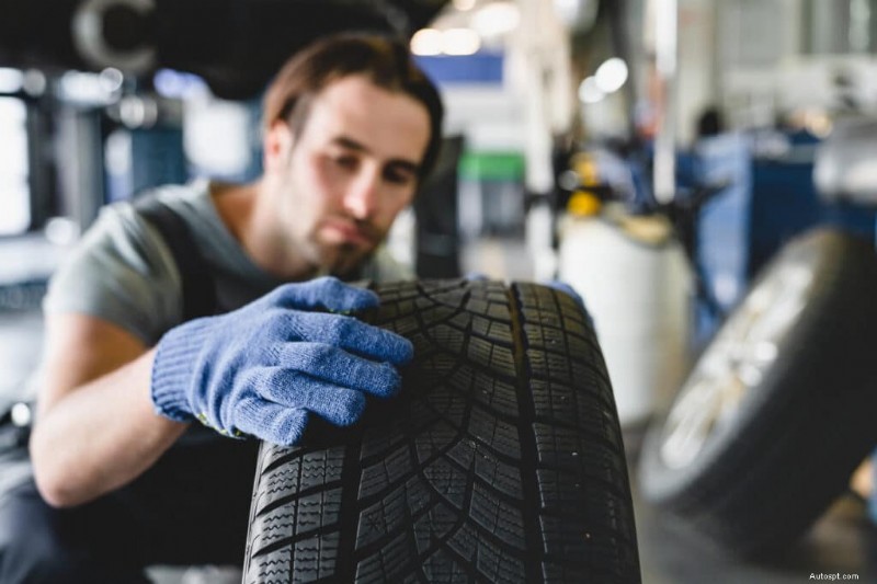 MOT Tyre Regulations: How Tire Problems Lead to Failure & Prevention Tips