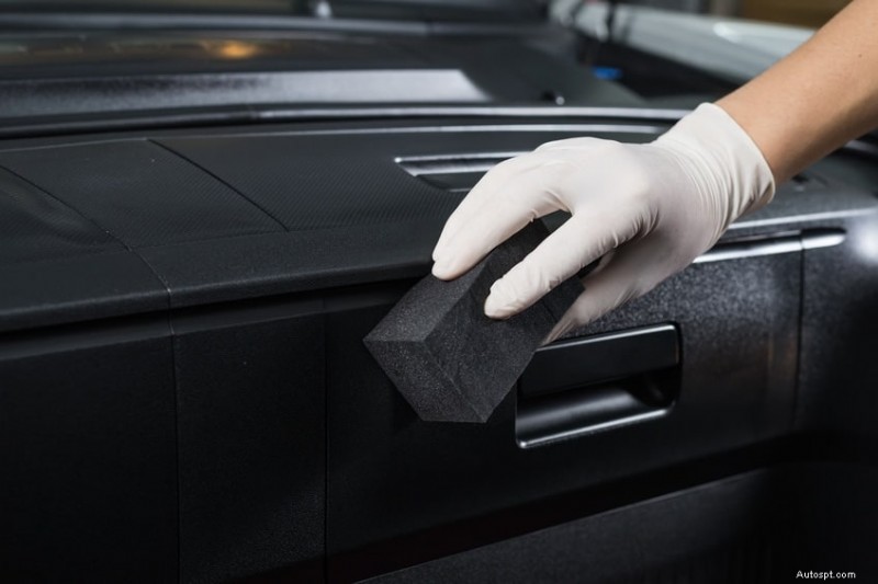 Restore Your Car s Interior: Step‑by‑Step Guide to Removing Scratches & Protecting Trim