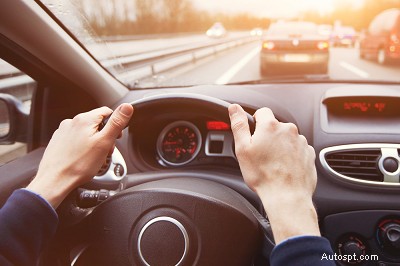 Understanding Power Steering Fluid Leaks: Causes, Symptoms, and Quick Fixes