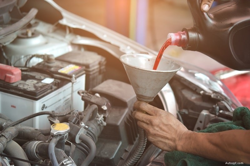 Transmission Fluid Change vs Flush: Pros, Cons, and When to Choose Each