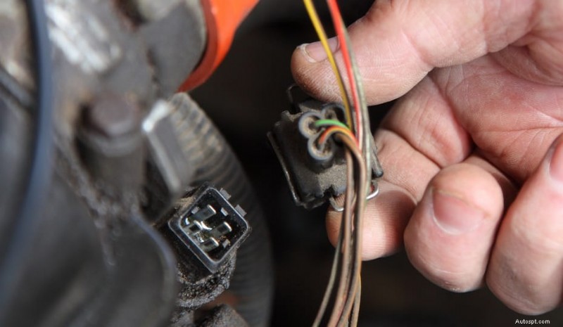 Essential Car Sensors: Types & Their Functions Explained