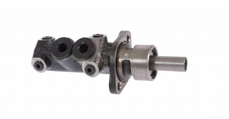 Spotting a Faulty Master Cylinder: Key Signs You Need Replacement