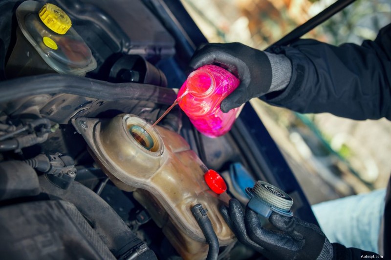 Three Common Causes of Engine Overheating & How to Prevent Them