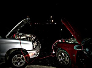 How to Jump a Car Battery – Get it Running in 8 Easy Steps