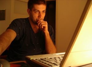 Online Research Helps Car Buyers