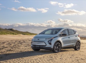 GM aims for 400,000 EVs through 2023, confirms Silverado EV at more than 110,000 reservations