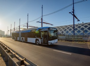 Zero-emission, Articulated, Low-floor: 8 Solaris Urbino 18 Electric for Szczecin
