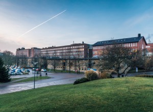 4 Reasons EV Charging Stations on College Campuses Makes Sense