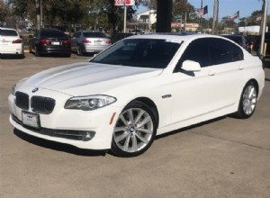 Advantages of Buying a Retired Loaner Vehicle - Bemer Motor Cars