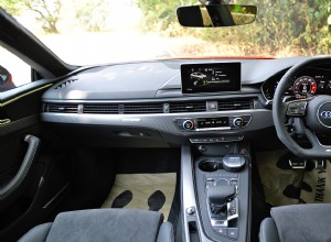 Audi RS 5 2018 STD Interior