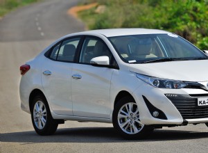 Toyota Yaris 2018 VX CVT Exterior