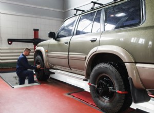 4 Great Reasons Not to Put Off Wheel Alignment Any Longer