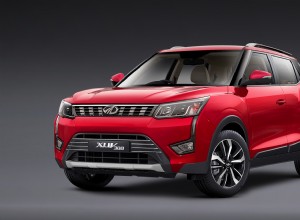 Mahindra XUV300 2019 Petrol Std Exterior