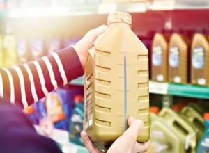 Which Oil Change is Better: Conventional or Synthetic Oil?