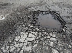 Pothole Damage to Tires and Vehicles