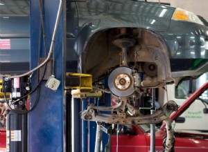 5 Car Warning Sounds to Listen For