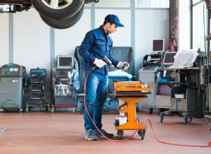 Car Lift Buying Guide: Choose the Right One for Your Home