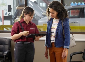 WHAT HAPPENS IF YOU DON’T CHANGE YOUR OIL?