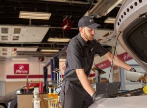 What to Do When the Oil Change Light Comes On