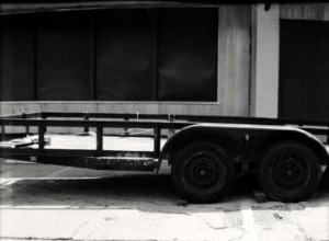 3 Car Trailer Maintenance Tips for the Summer Season