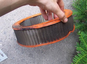 What Could a Clogged Air Filter Do to Your Engine?