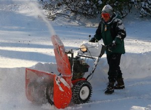 How to Start a Snowblower That’s Been Sitting