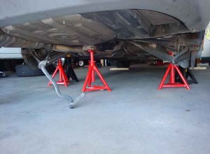 Where to Place Jack Stands on Your Vehicle