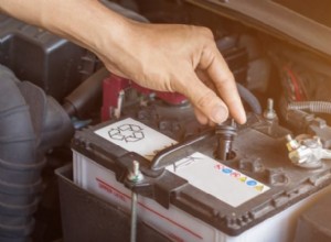 Bad Alternator vs. Bad Battery [Signs and Symptoms]
