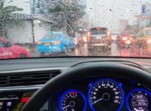 Windshield Leaks When It Rains – Causes and Fixes
