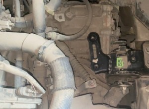 Symptoms of a Bad Transmission Mount: All That You Need to Know